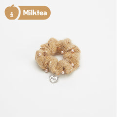 Tagi. Pearl wool scrunchie