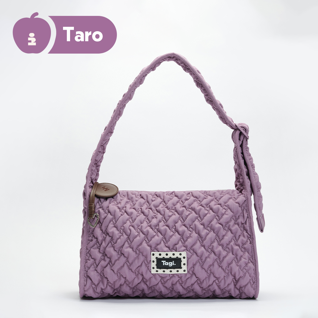 Tagi. Puffy Cube Bag