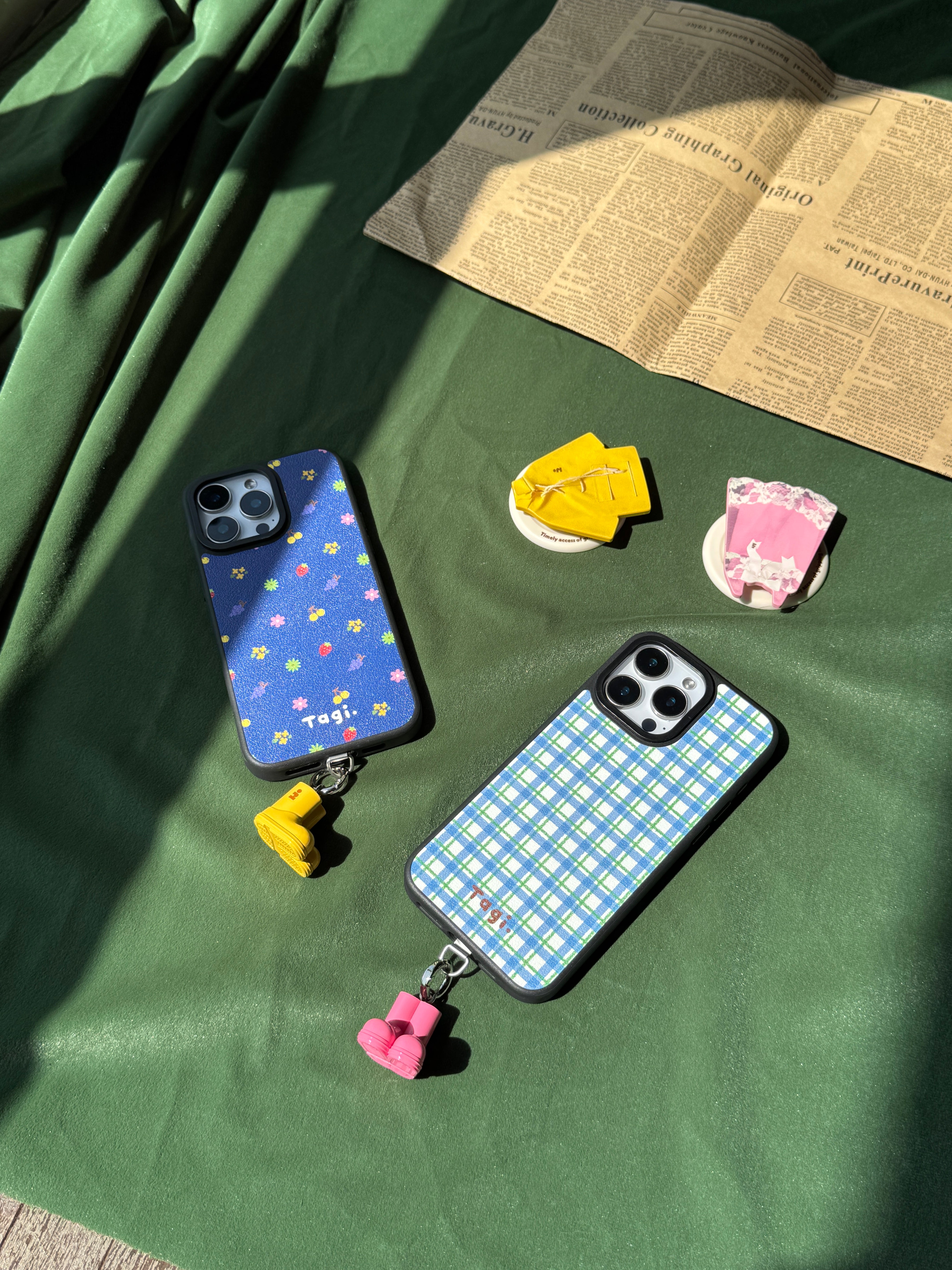Tagi. Dress-up Game Leather Magsafe Phone Case