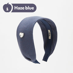 Tagi. Wide-brimmed Knitted Pearl Headband