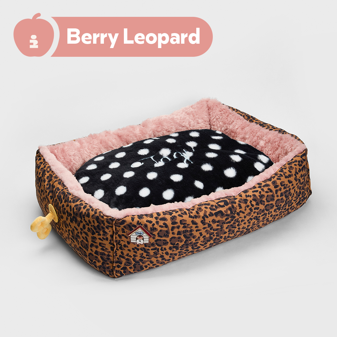 Tagi. Game-Knob Removable Washable Dog Bed
