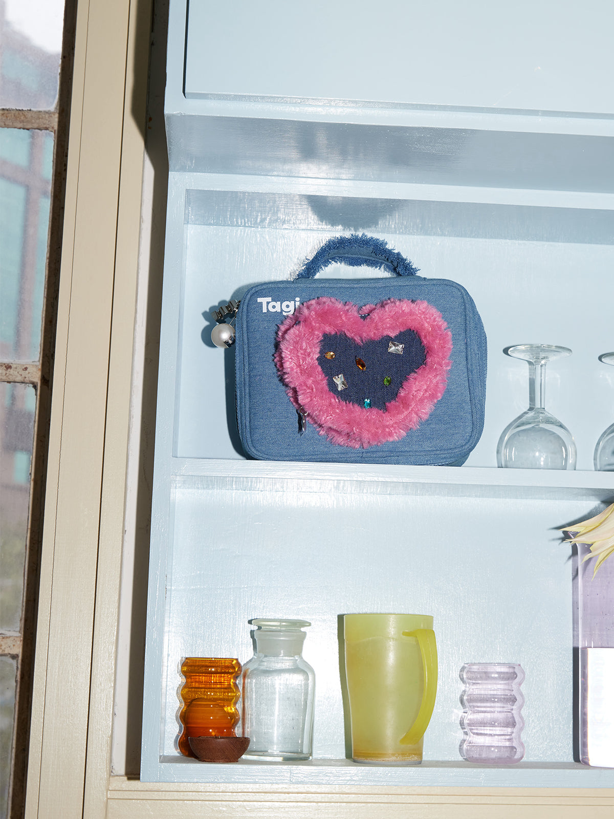 Tagi. Imagine Jelly Love Denim Storage Bag