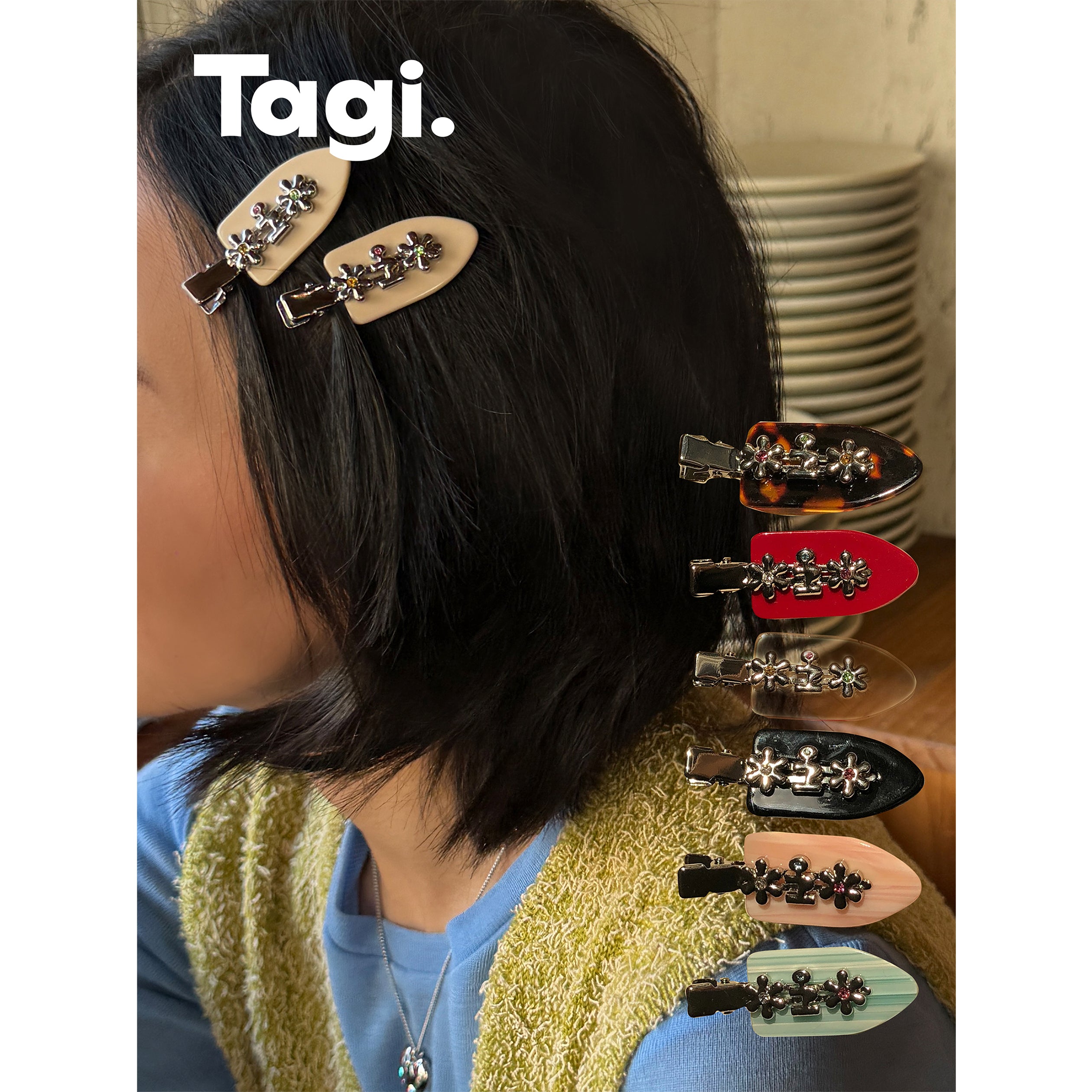 Tagi. Metal Floral Hair Clip
