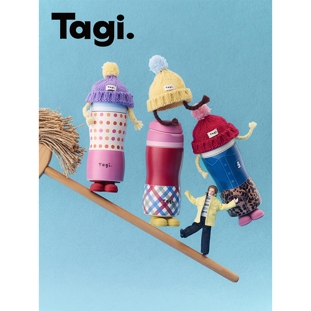 Tagi. Dress-up Game Vaccum Bottle