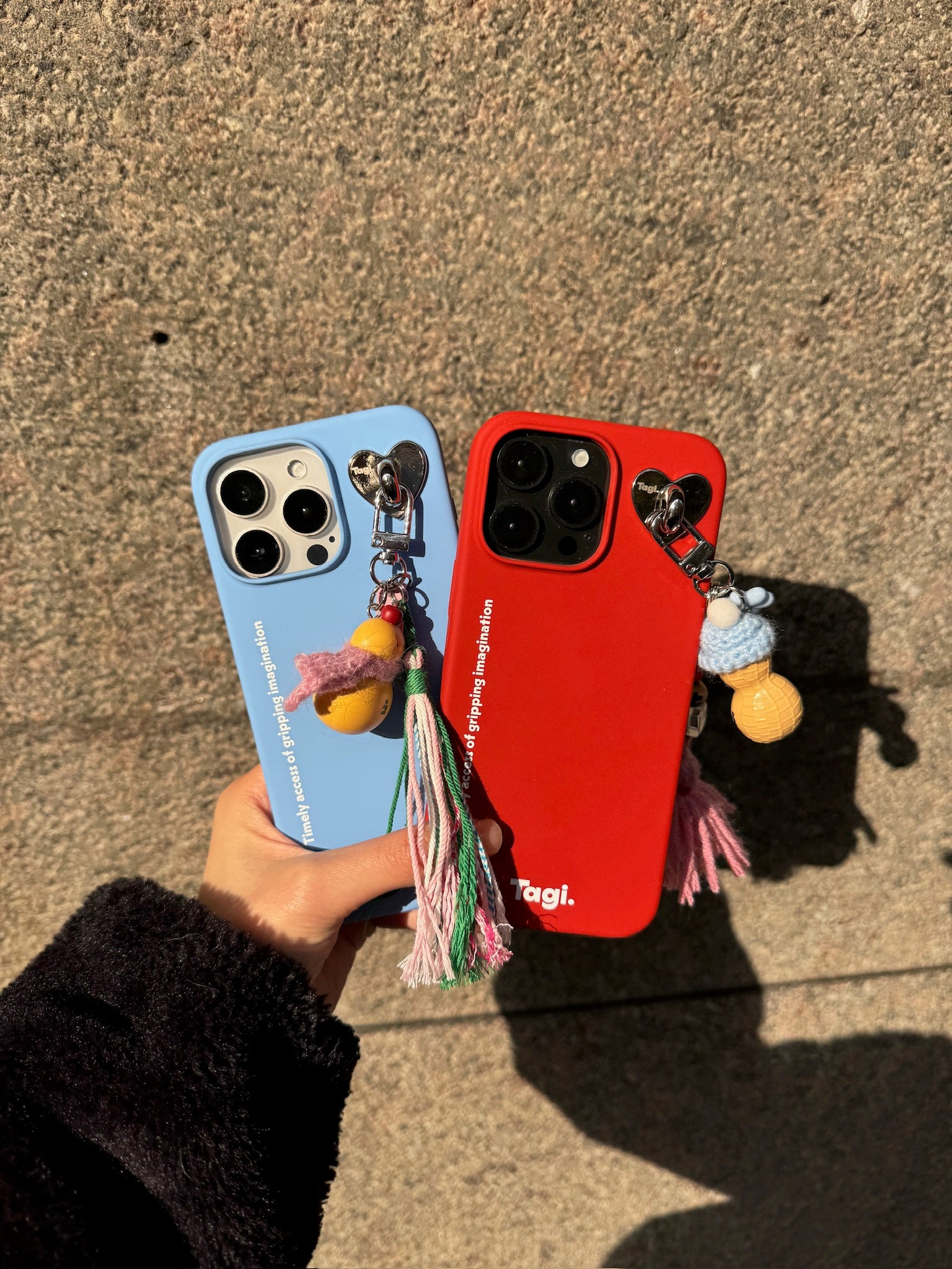 Tagi.Hulu&Peanut liquid silicone magnetic phone case