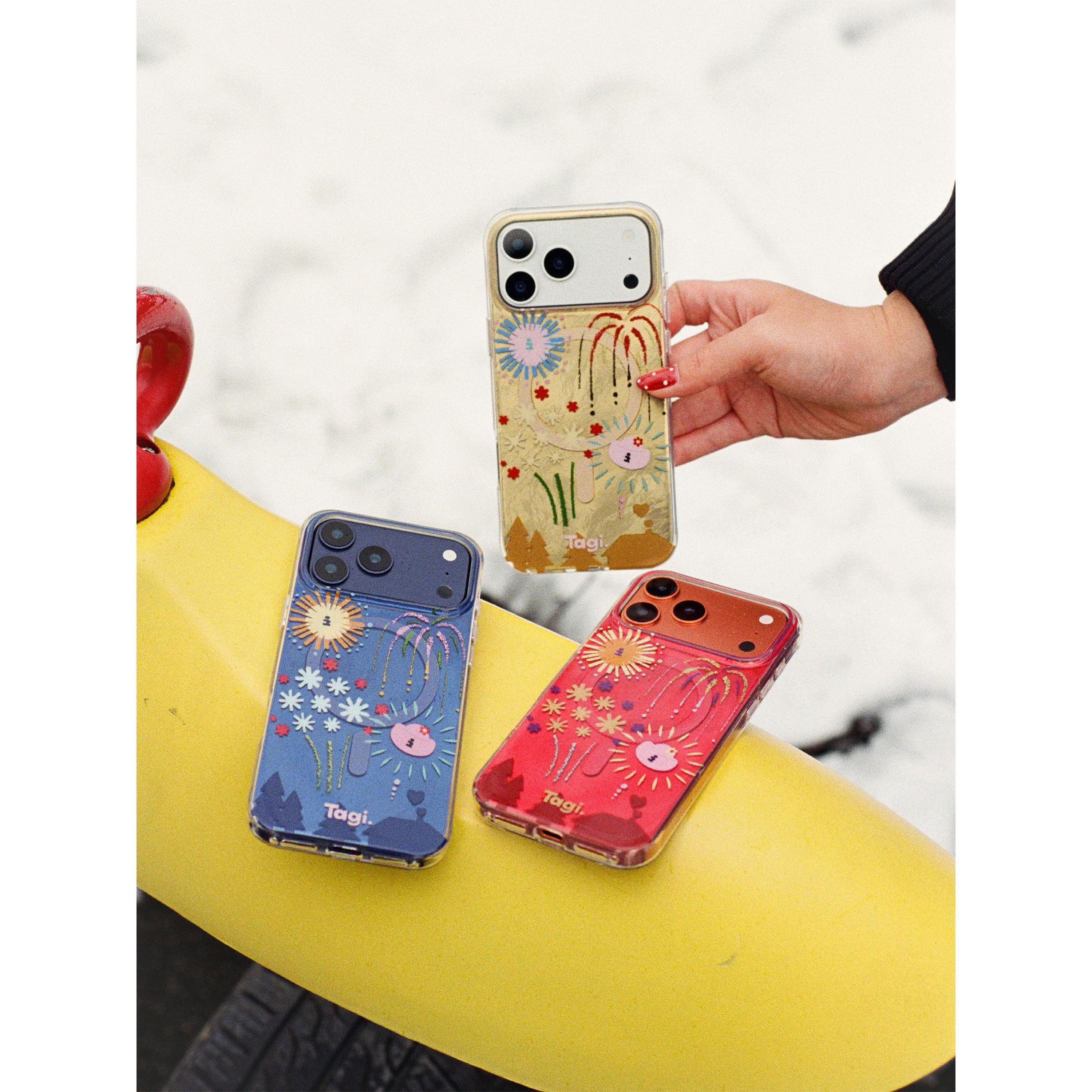Tagi. Fireworks Shining Magnetic Phone Case & Mahjong Luck Spinner Magnetic Rotating Phone Holder