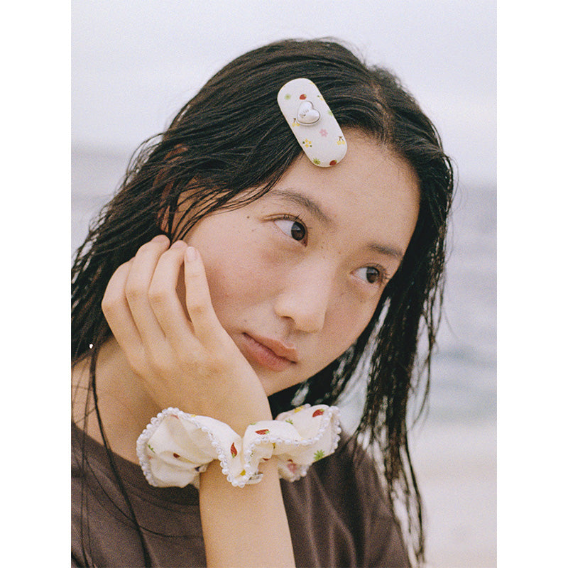 Tagi. Love Pearl Hair Scrunchie/Hairpin