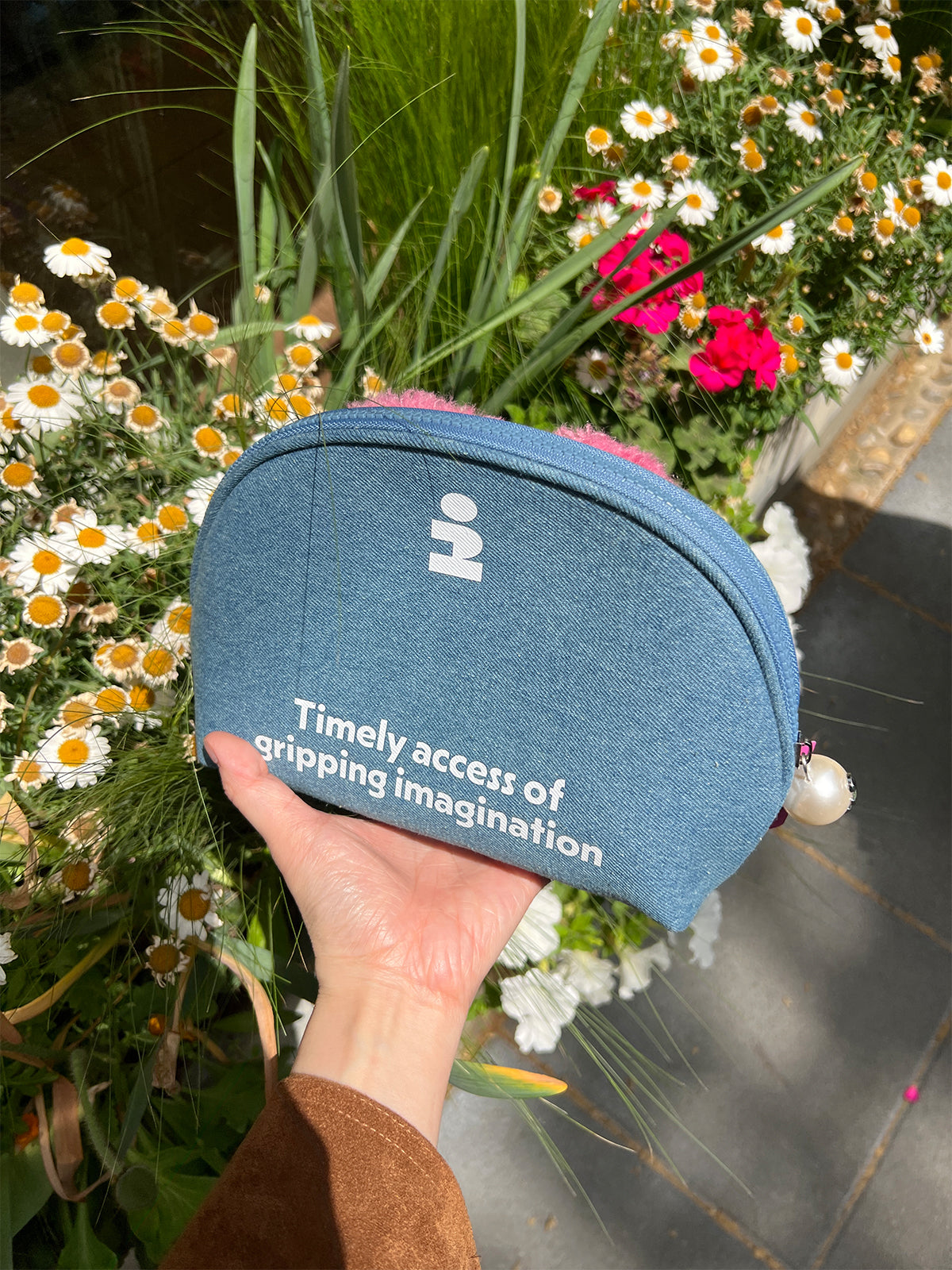 Tagi. Imagine Jelly Love Denim Storage Bag