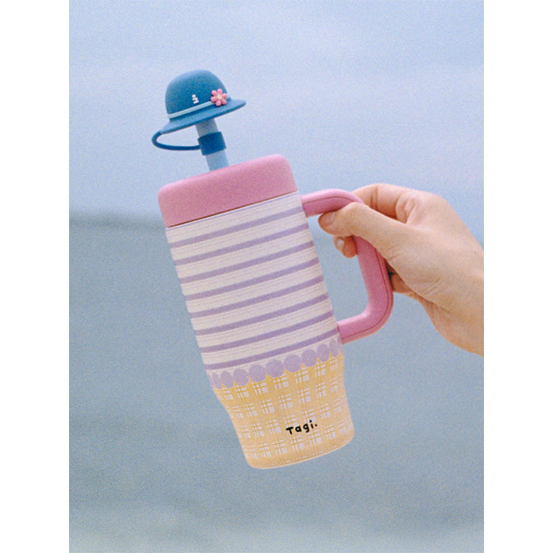Tagi. Dress-up Game Hat Vacuum Bottle