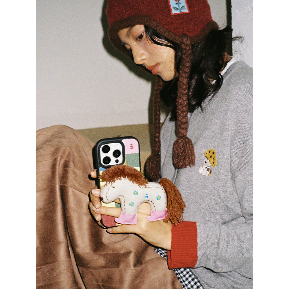 Tagi. i Imagine Plaid Magnetic Phone Case & Magi Magnetic Phone Holder