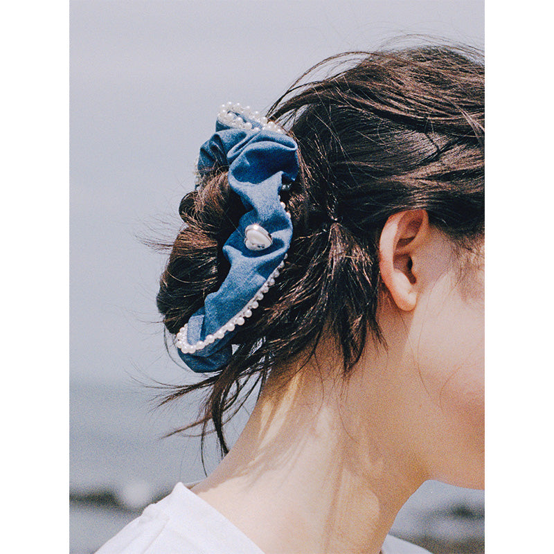 Tagi. Love Pearl Hair Scrunchie/Hairpin