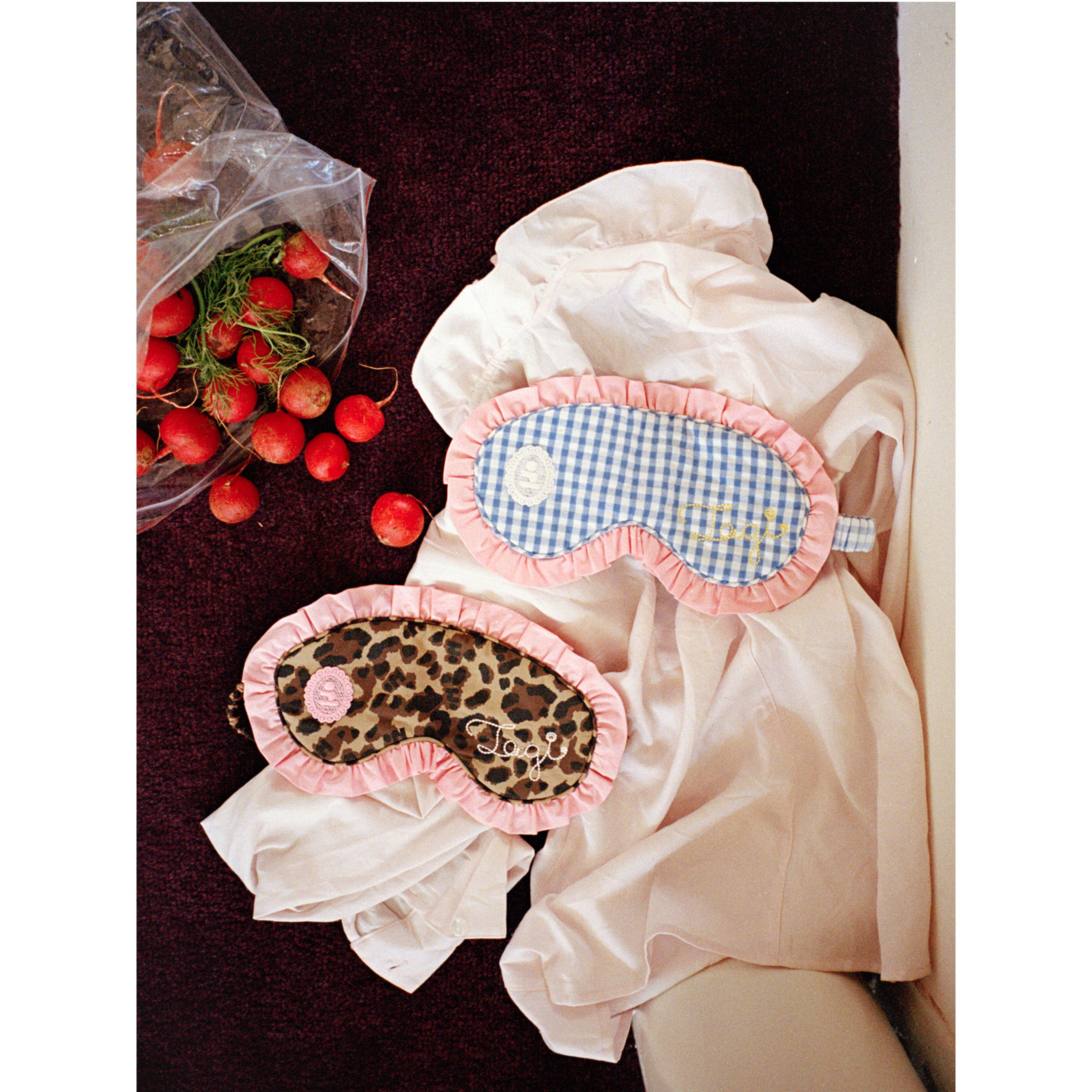 Tagi. Imagine Frame Doll Collar Homewear Set Women Pyjama Sets / Ruffle Eye Mask