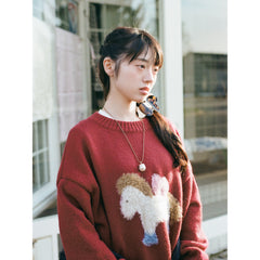 Tagi. Hazelnut Necklace