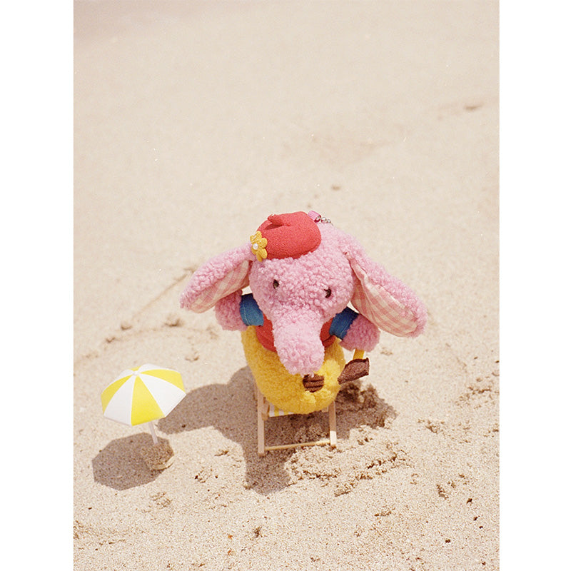 Tagi. Thai Thai Elly Pink Elephant Pendant