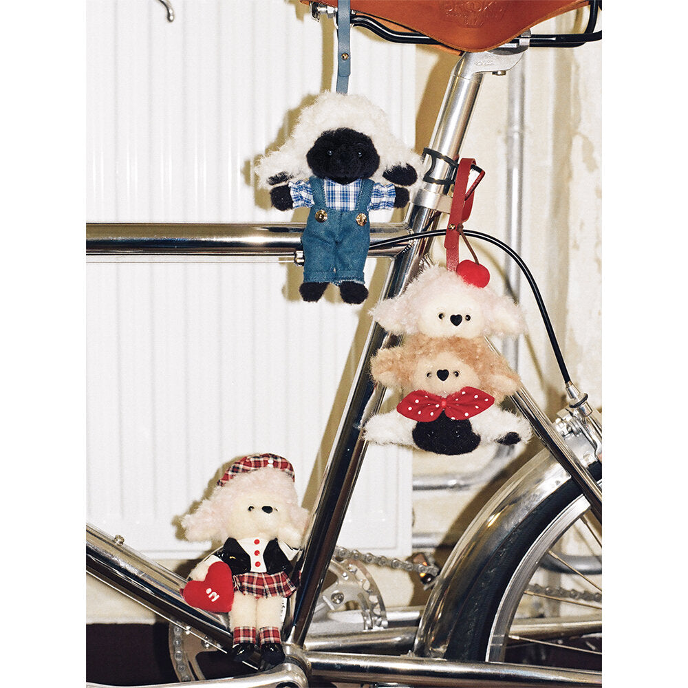 Tagi. Mekie Plush Charm Bag Pendant
