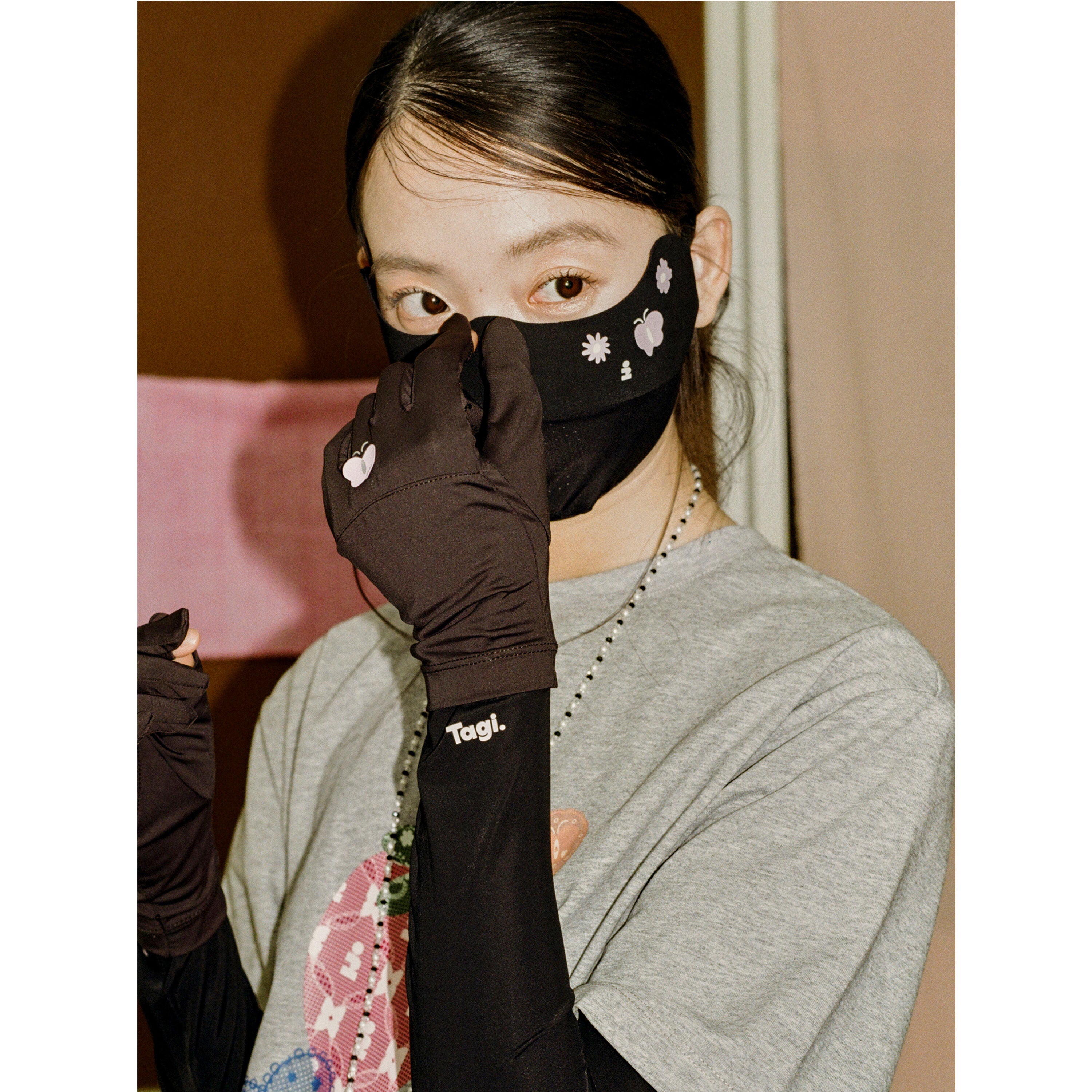 Tagi. Inspire Picnic Sun Protection Face Mask / Sleeves / Gloves