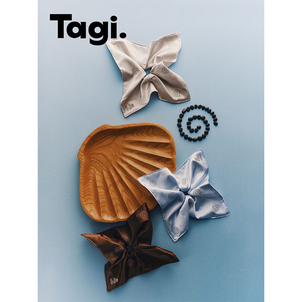 Tagi. Shining Rhinestone Square Hair Scratch
