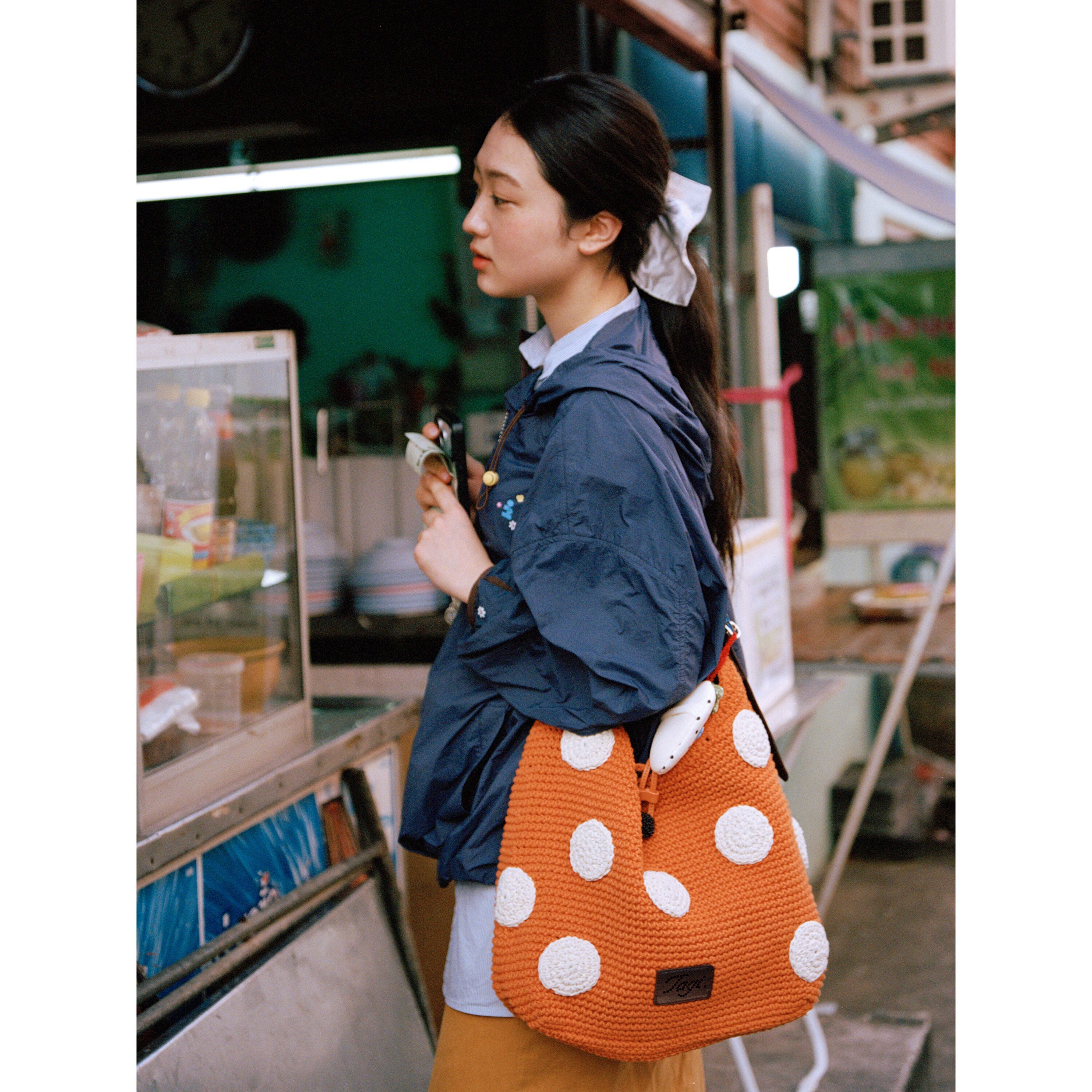 Tagi. Inspire Picnic Flower Bud Pleats Sun Protection Jacket