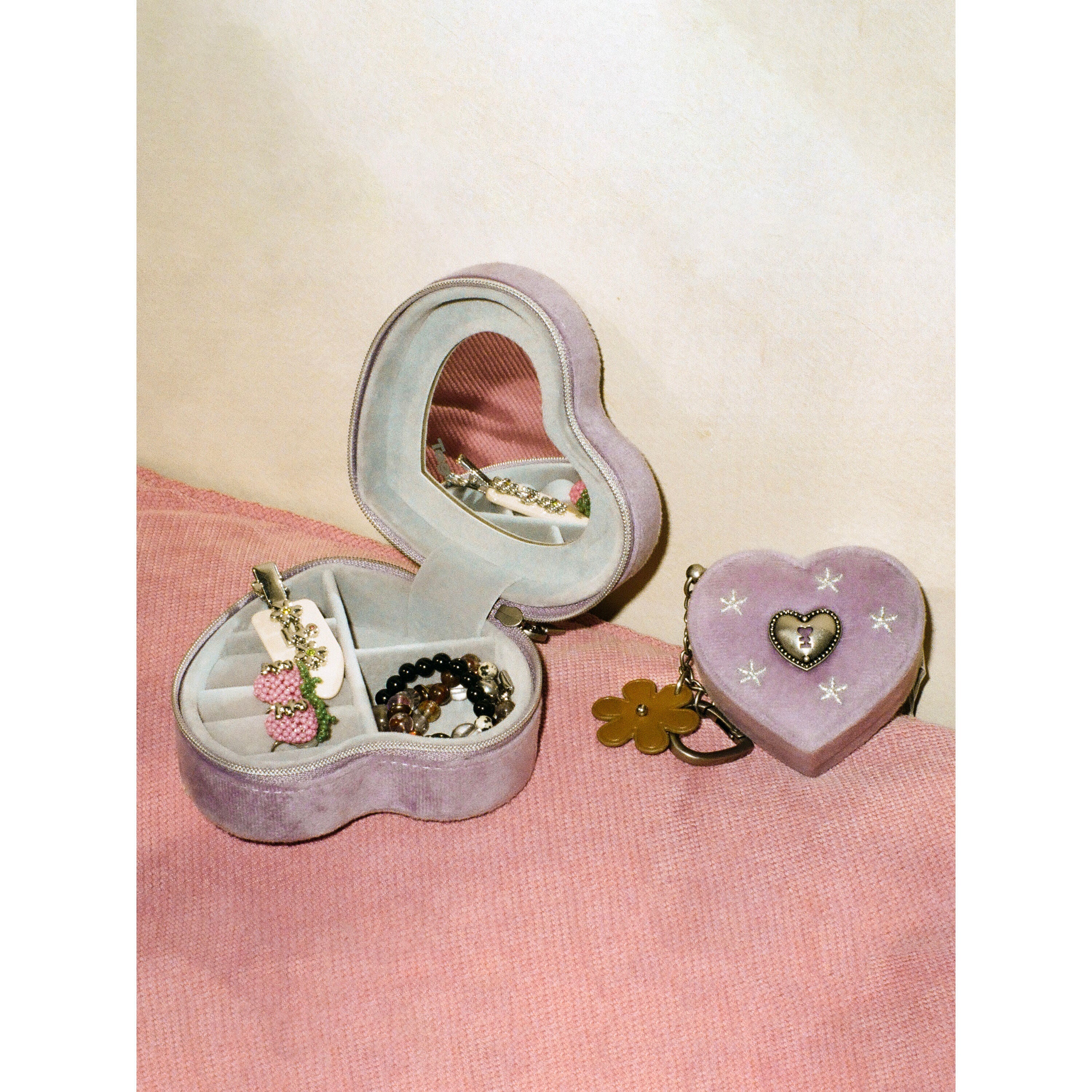 Tagi. Put-Put Heart Jewelry Box and Ring Storage Box Charm