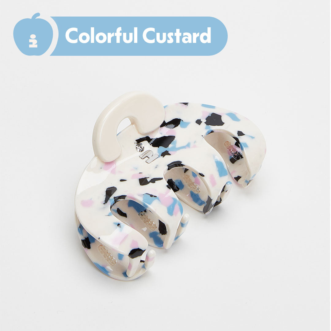 Tagi. Call me Bag Hair Claw