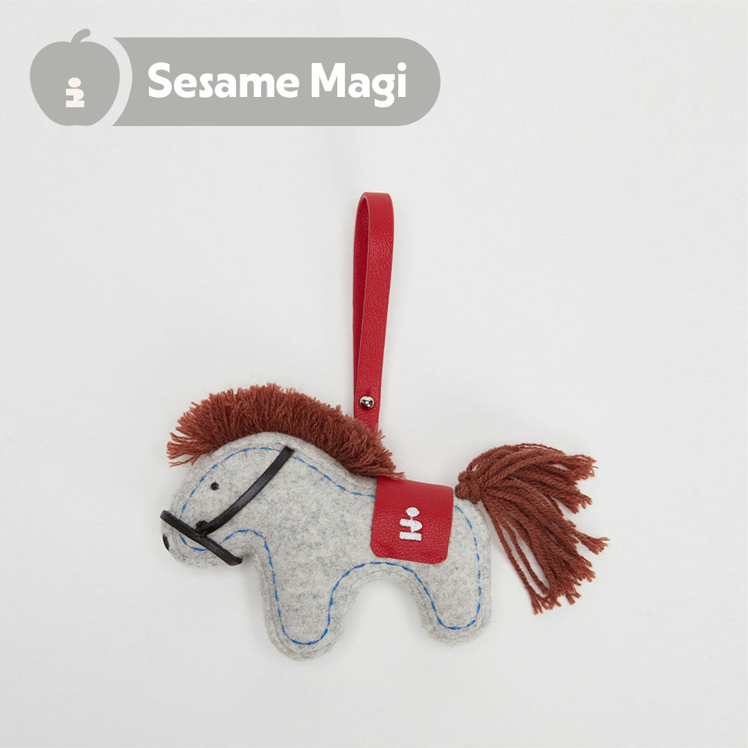 Tagi. Magi Fabric Pendant