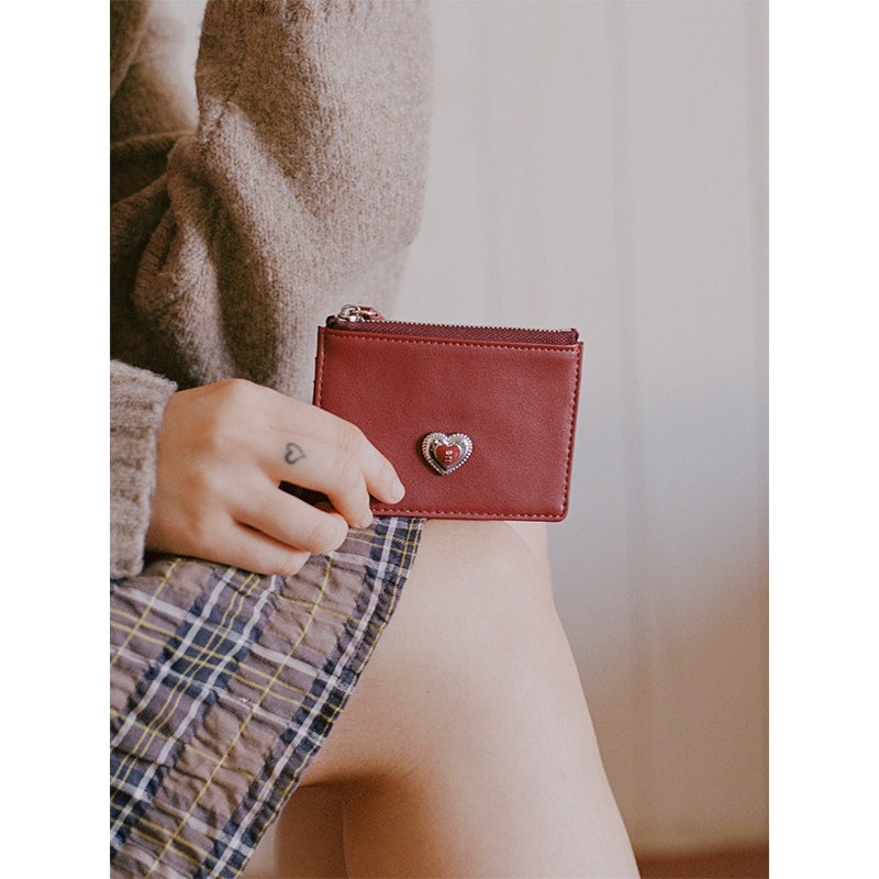 Tagi. Cream Bulging Love Card Holder