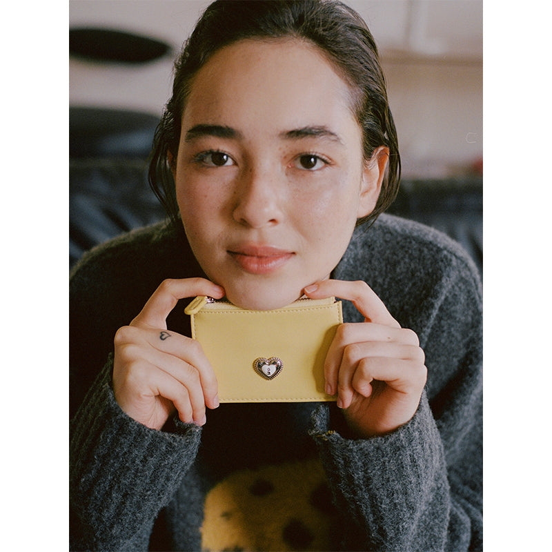 Tagi. Cream Bulging Love Card Holder