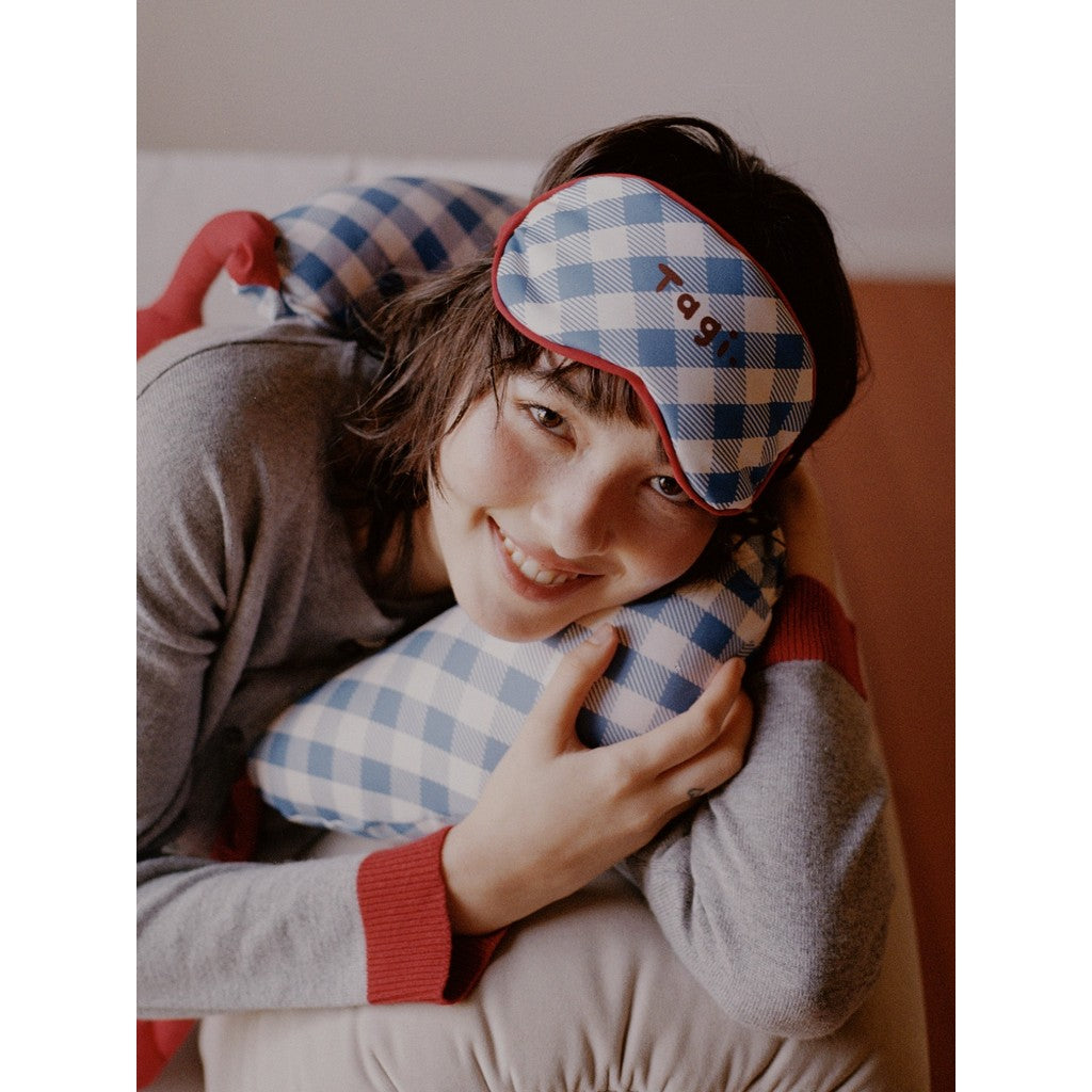 Tagi. Put-Put Heart Neck Pillow&Eye Mask Set