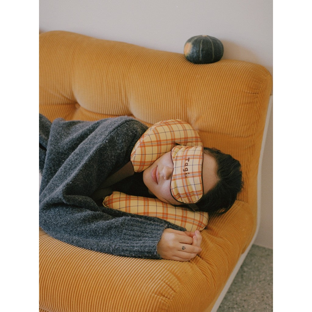 Tagi. Put-Put Heart Neck Pillow&Eye Mask Set