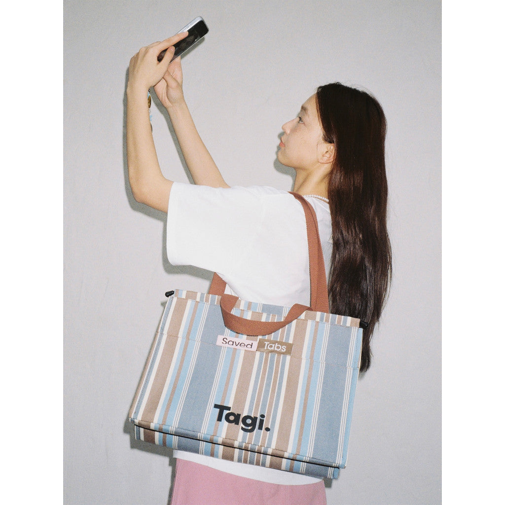 Tagi. Saved Tabs Tote Bag