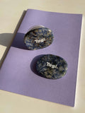 Tagi.Natural Stone"Pebble Paint" Phone Holder